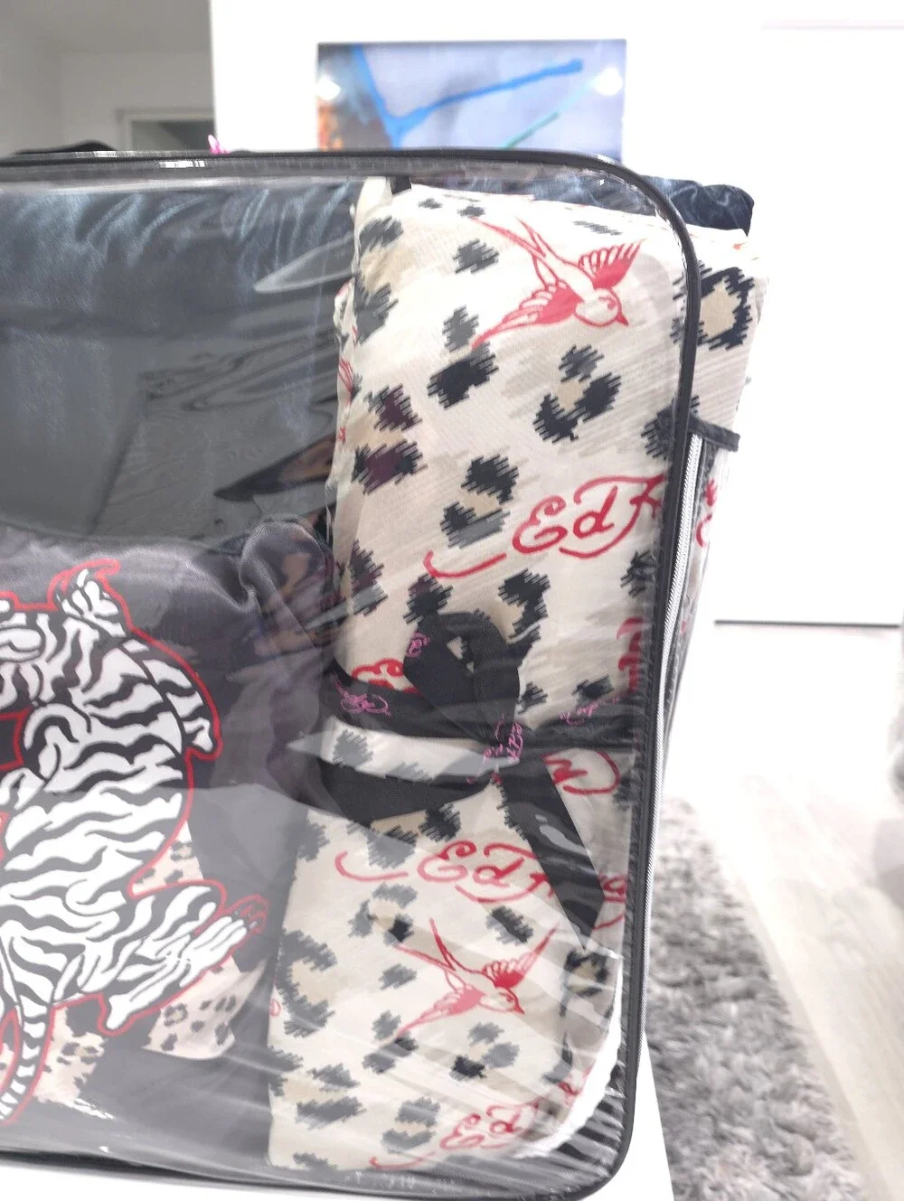 Ed Hardy ed hardy